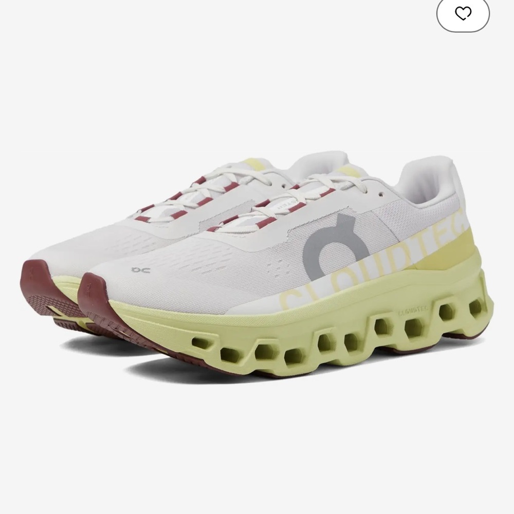 On running CLOUD MONSTER sneaker